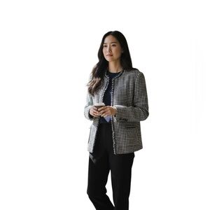 TAHARI Wool Blend Tweed
Preppy Open Blazer EUC